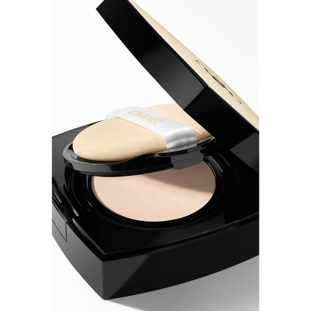 NEW~ CHANEL Les Beiges Healthy Glow Gel Touch Foundation~ BD01